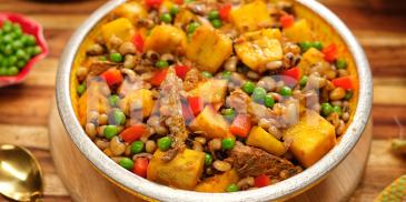 https://www.maggi.cm/sites/default/files/styles/ln_search_recipe_resultdesktop/public/srh_recipes/bbc680adfe872deb7f567c313d380fe4.jpg?h=10d202d3&itok=vvrGTNYm